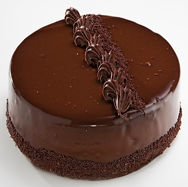 Unutulmaz Lezzet Deneyimi 6–9 Kişilik Çikolatalı Yaş Pasta